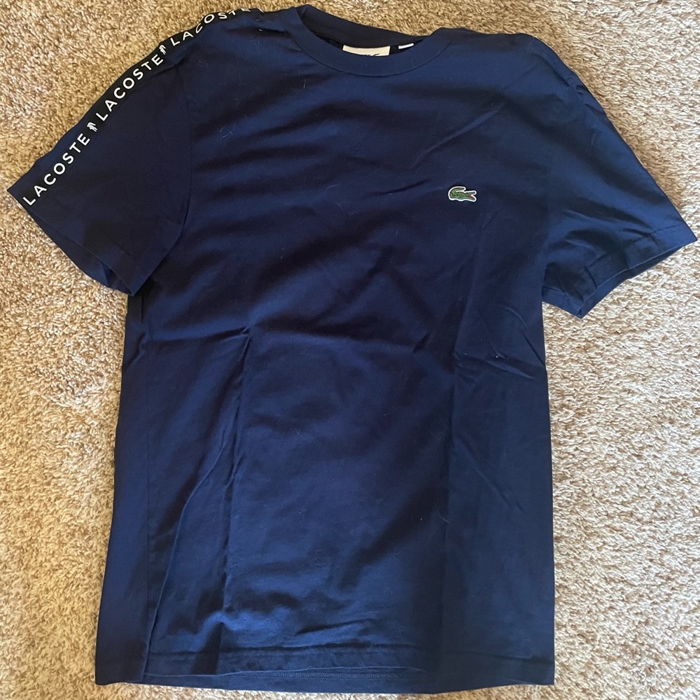Lacoste men’s Tshirt. Never worn. Size M